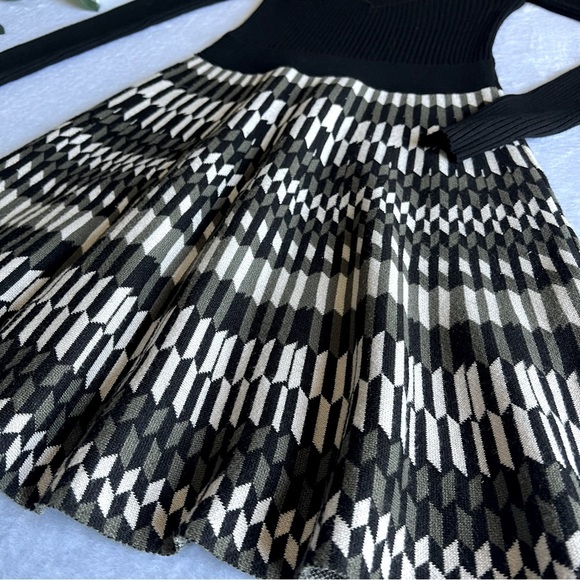 Candie’s Black Knit Midi Dress Fit & Flare Long Sleeve V Neck - Picture 7 of 10